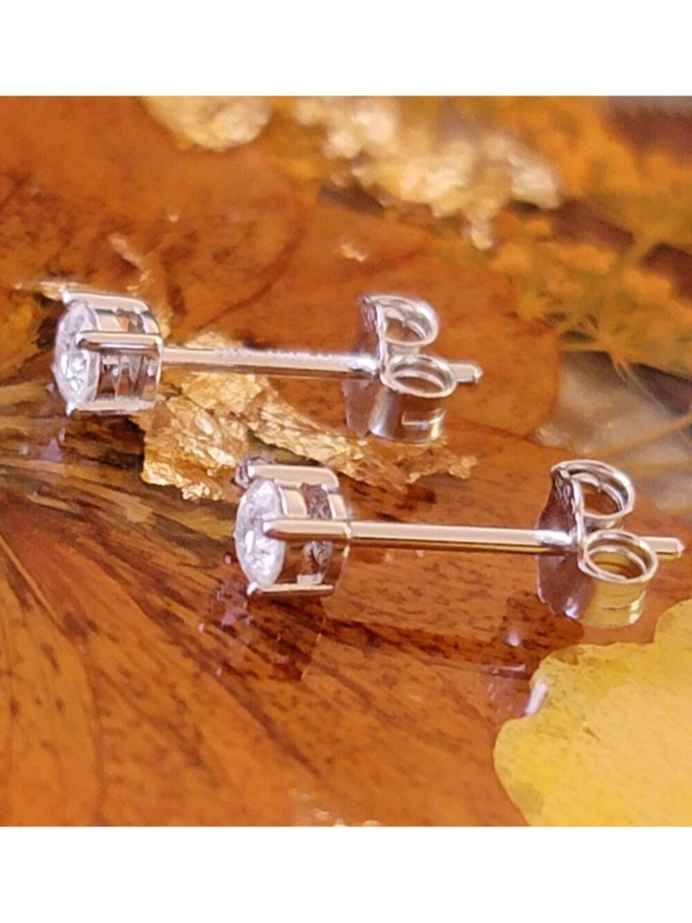 0.25 CTTW Lab Grown Diamond Stud Earrings Sterling Silver D-E VVS-VS NWT